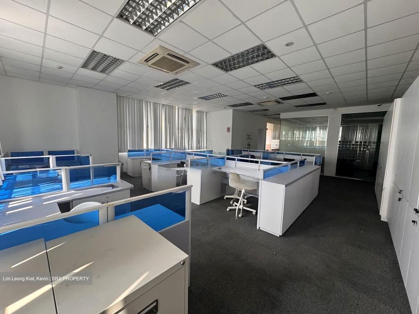 Jean Yip Building (D14), Factory #555307121